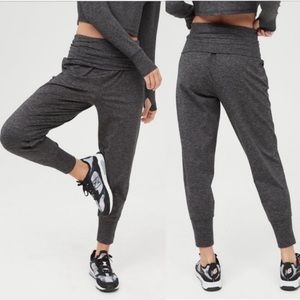 Aerie Gray Joggers Size M